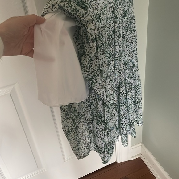 Petite xxs Banana Republic tiered maxi dress - Picture 4 of 5